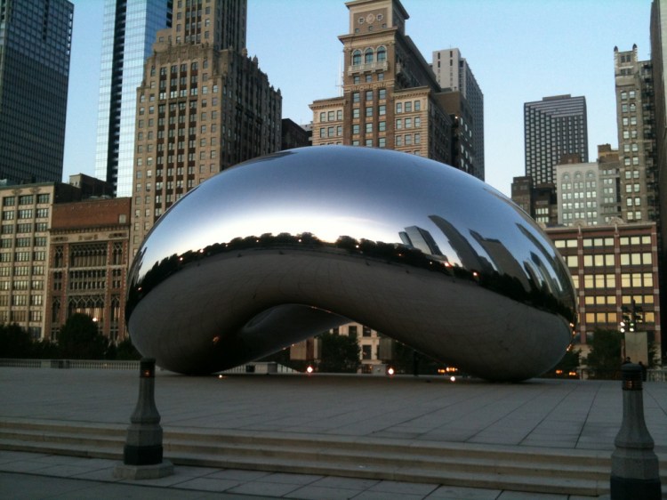 Chicago Cloud sculpture
